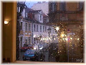 Regentropfenspiegel im Fester